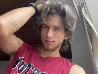 Xlovecam Best Webcam of DeimHt