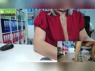 Xlovecam Adult Video Chat of PassionateBlonde