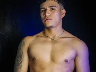 Xlovecam Free Porn Cam of JeisonStark