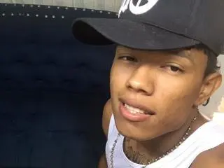 Xlovecam Sex Cam of JuanmHata