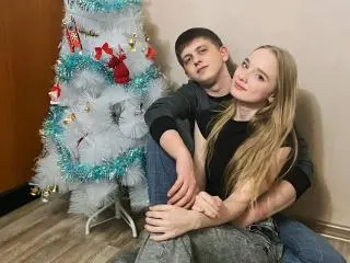 Xlovecam Free Live Porn of ShawtyMiaAndJack