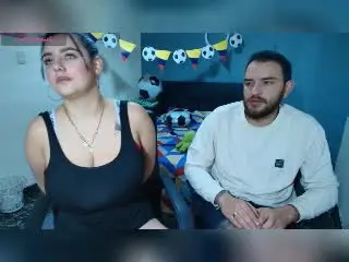 Xlovecam Adult Video Chat of JazminYRyan